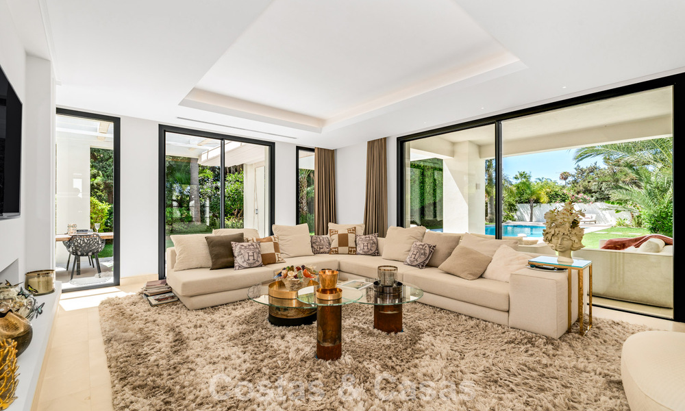 Villa de luxe moderniste de plain-pied à vendre à quelques pas de la plage, à l'est du centre de Marbella 786785