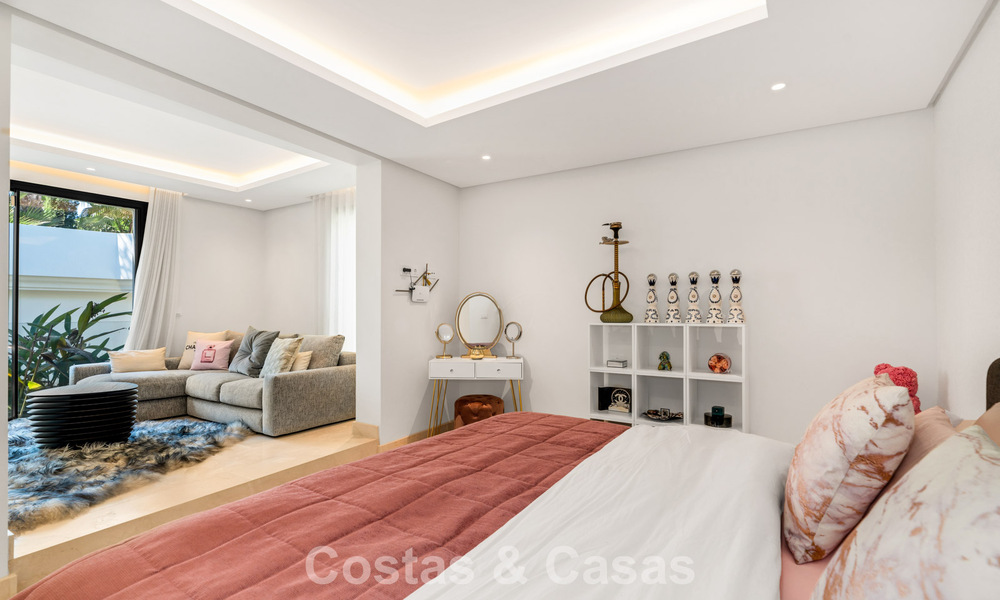 Villa de luxe moderniste de plain-pied à vendre à quelques pas de la plage, à l'est du centre de Marbella 786791