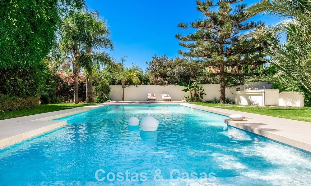 Villa de luxe moderniste de plain-pied à vendre à quelques pas de la plage, à l'est du centre de Marbella 786799