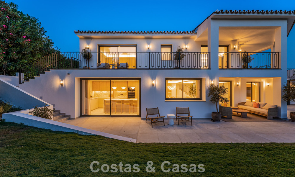 Villa luxueusement rénovée avec vue mer à vendre sur le Golden Mile de Marbella 786883