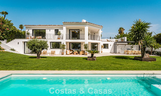 Villa luxueusement rénovée avec vue mer à vendre sur le Golden Mile de Marbella 786894 