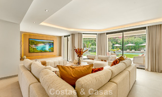 Villa luxueusement rénovée avec vue mer à vendre sur le Golden Mile de Marbella 786905 