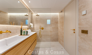 Villa luxueusement rénovée avec vue mer à vendre sur le Golden Mile de Marbella 786911 