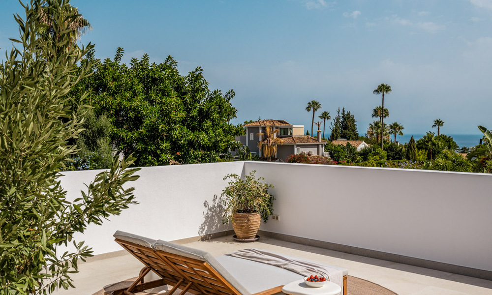 Villa luxueusement rénovée avec vue mer à vendre sur le Golden Mile de Marbella 786915