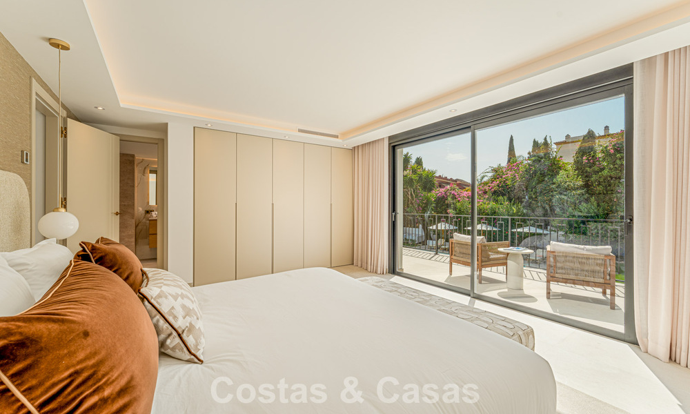 Villa luxueusement rénovée avec vue mer à vendre sur le Golden Mile de Marbella 786922