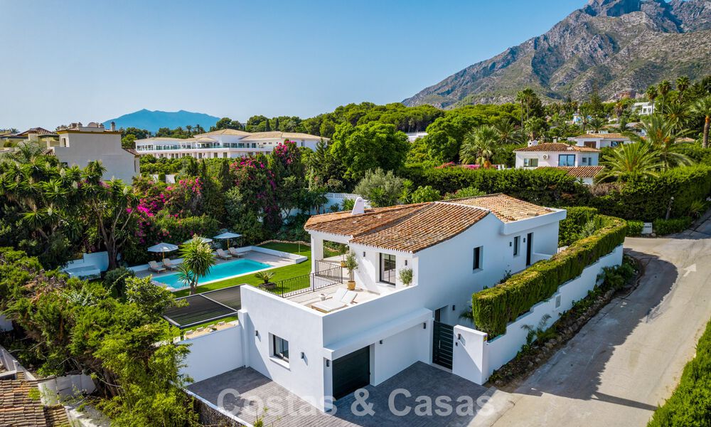Villa luxueusement rénovée avec vue mer à vendre sur le Golden Mile de Marbella 786933