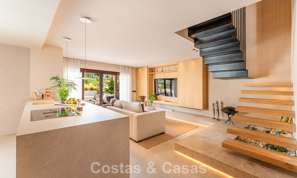 Penthouse contemporain en duplex à vendre dans une résidence sécurisée sur le prestigieux Golden Mile de Marbella 786984