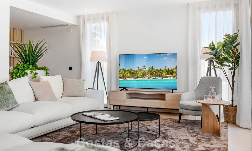 Villa de luxe méditerranéenne moderne à vendre, proche des commodités à Guadalmina et San Pedro, Marbella 786856