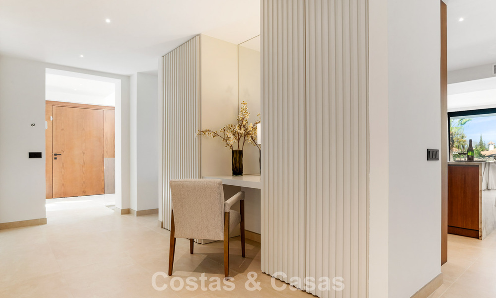 Villa de luxe méditerranéenne moderne à vendre, proche des commodités à Guadalmina et San Pedro, Marbella 786859