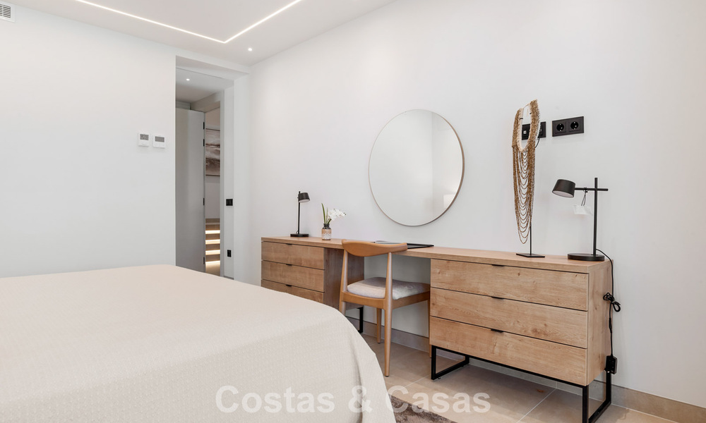 Villa de luxe méditerranéenne moderne à vendre, proche des commodités à Guadalmina et San Pedro, Marbella 786862