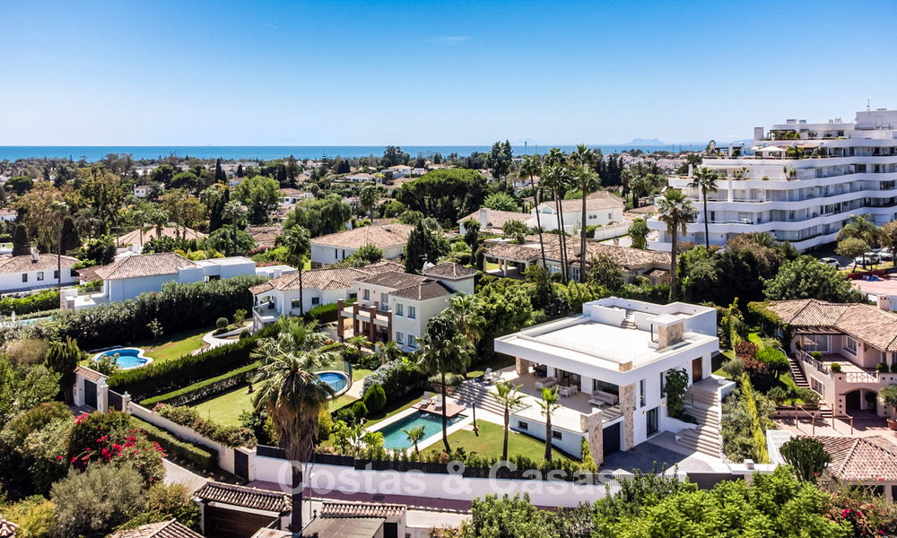 Villa de luxe méditerranéenne moderne à vendre, proche des commodités à Guadalmina et San Pedro, Marbella 786872
