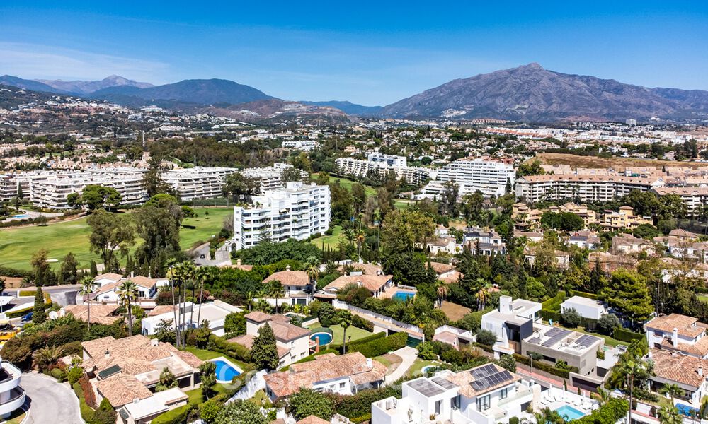 Villa de luxe méditerranéenne moderne à vendre, proche des commodités à Guadalmina et San Pedro, Marbella 786873