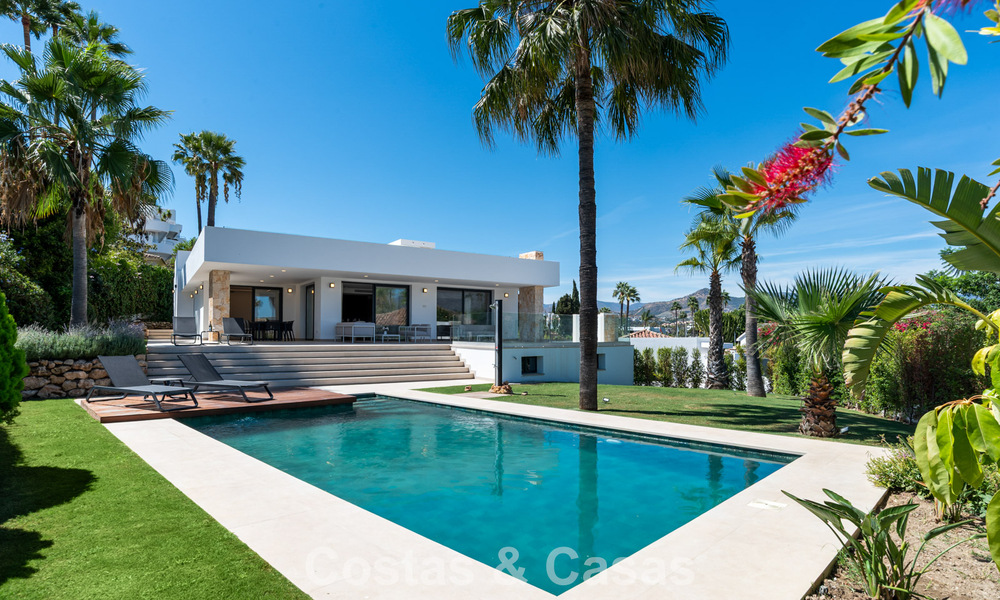 Villa de luxe méditerranéenne moderne à vendre, proche des commodités à Guadalmina et San Pedro, Marbella 786879