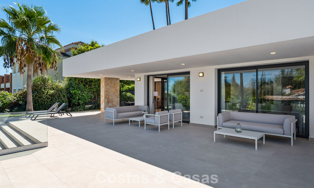 Villa de luxe méditerranéenne moderne à vendre, proche des commodités à Guadalmina et San Pedro, Marbella 786881