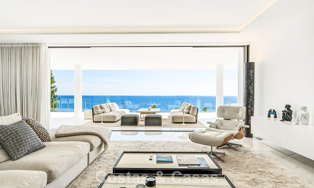 Appartement de prestige avec vue sur la mer, à vendre, en bord de mer sur le New Golden Mile, entre Marbella et Estepona 786951