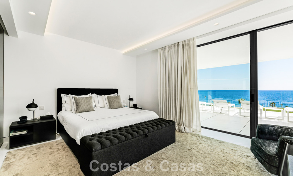 Appartement de prestige avec vue sur la mer, à vendre, en bord de mer sur le New Golden Mile, entre Marbella et Estepona 786953