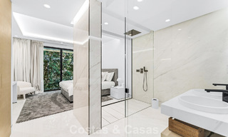 Appartement de prestige avec vue sur la mer, à vendre, en bord de mer sur le New Golden Mile, entre Marbella et Estepona 786962 