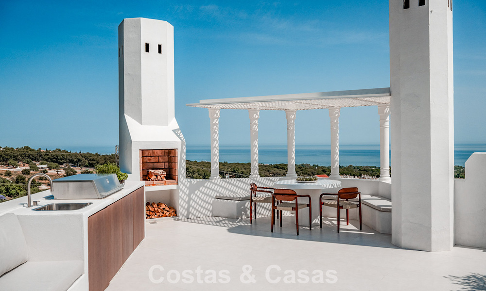 Penthouse contemporain rénové avec piscine privée et vue panoramique sur la mer à vendre sur le Golden Mile de Marbella 787017