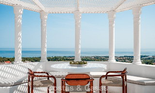 Penthouse contemporain rénové avec piscine privée et vue panoramique sur la mer à vendre sur le Golden Mile de Marbella 787018 