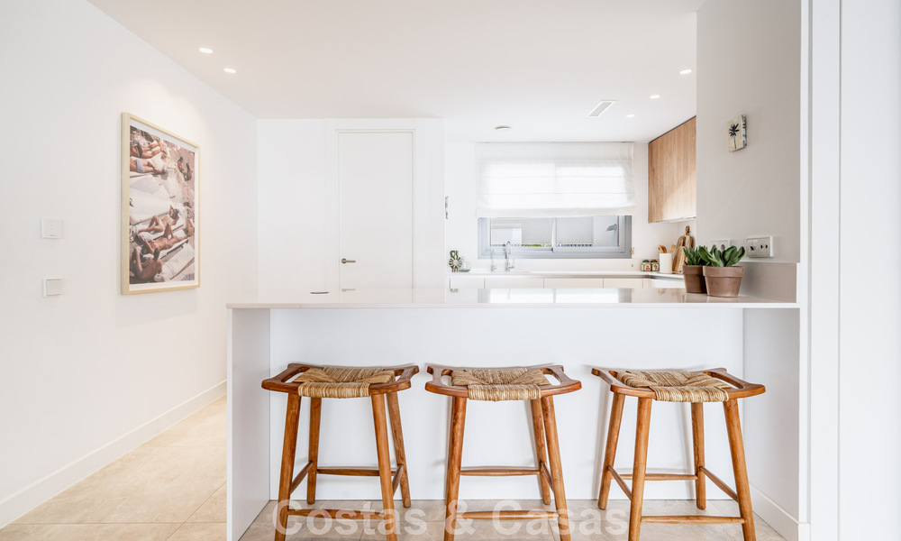Appartement moderne de 4 chambres, prêt à emménager, à vendre dans un complexe de luxe à l'est du centre de Marbella 787082