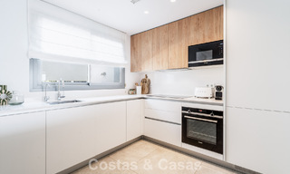 Appartement moderne de 4 chambres, prêt à emménager, à vendre dans un complexe de luxe à l'est du centre de Marbella 787085 
