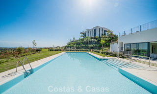 Appartement moderne de 4 chambres, prêt à emménager, à vendre dans un complexe de luxe à l'est du centre de Marbella 787088 