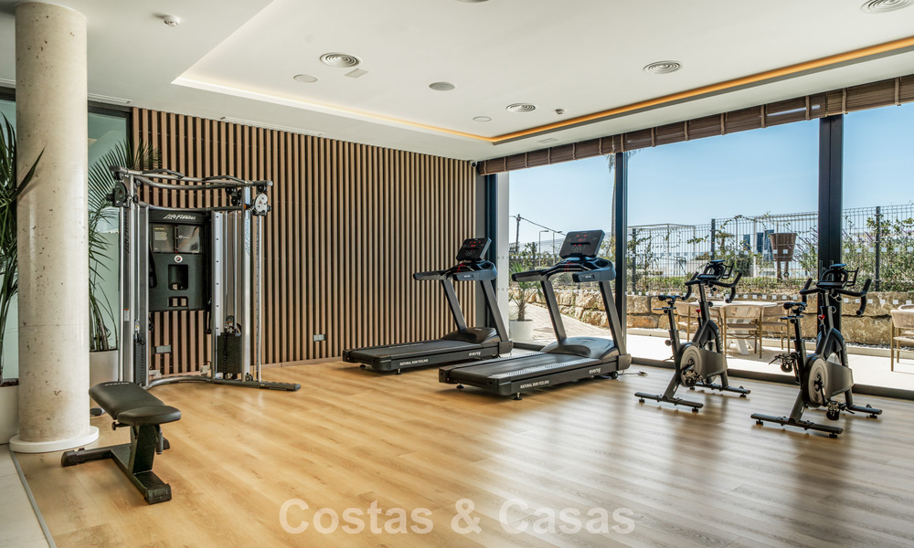 Appartement moderne de 4 chambres, prêt à emménager, à vendre dans un complexe de luxe à l'est du centre de Marbella 787090