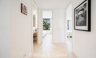 Appartement moderne de 4 chambres, prêt à emménager, à vendre dans un complexe de luxe à l'est du centre de Marbella 787099 