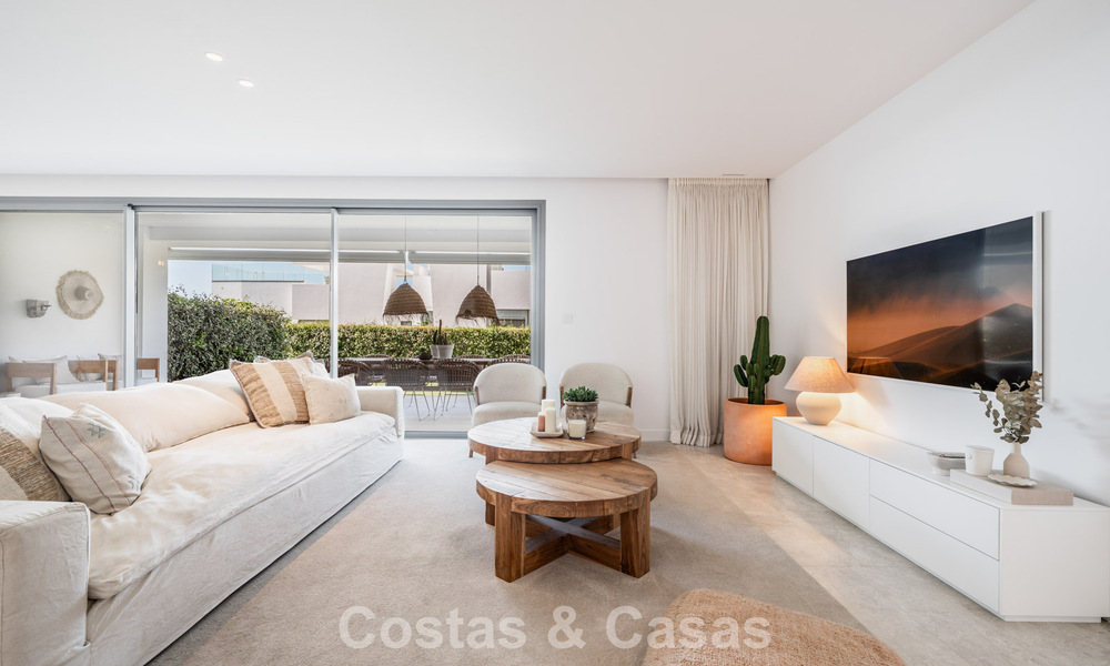 Appartement moderne de 4 chambres, prêt à emménager, à vendre dans un complexe de luxe à l'est du centre de Marbella 787116