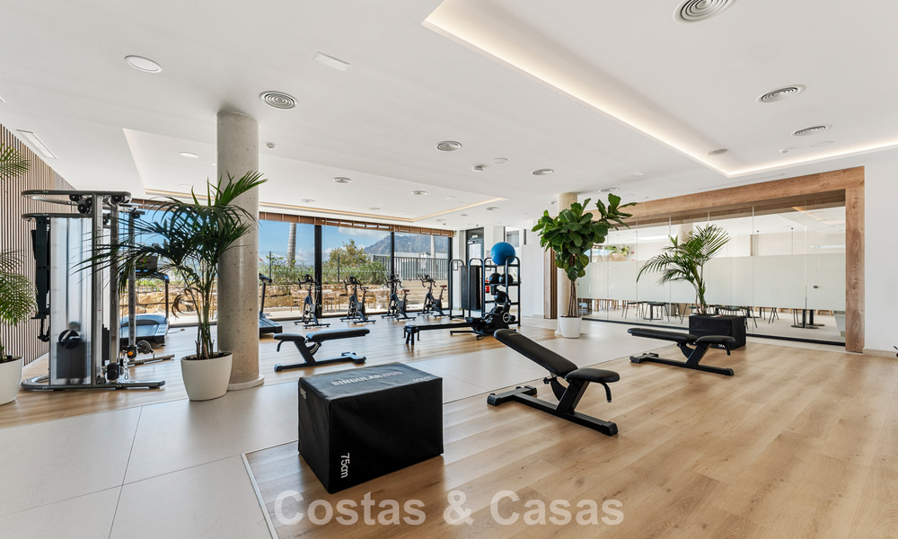 Appartement moderne de 4 chambres, prêt à emménager, à vendre dans un complexe de luxe à l'est du centre de Marbella 797845