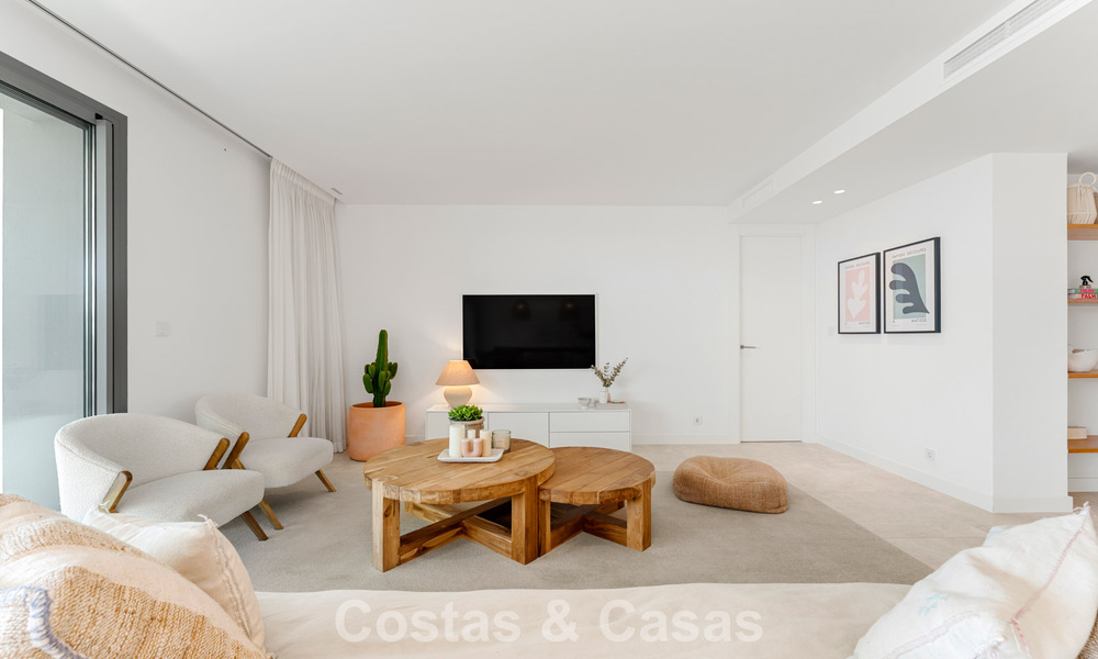 Appartement moderne de 4 chambres, prêt à emménager, à vendre dans un complexe de luxe à l'est du centre de Marbella 797859