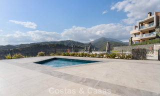 Appartement moderne et prêt à emménager à vendre dans un complexe de golf sur les hauteurs de Marbella - Benahavis 787122 