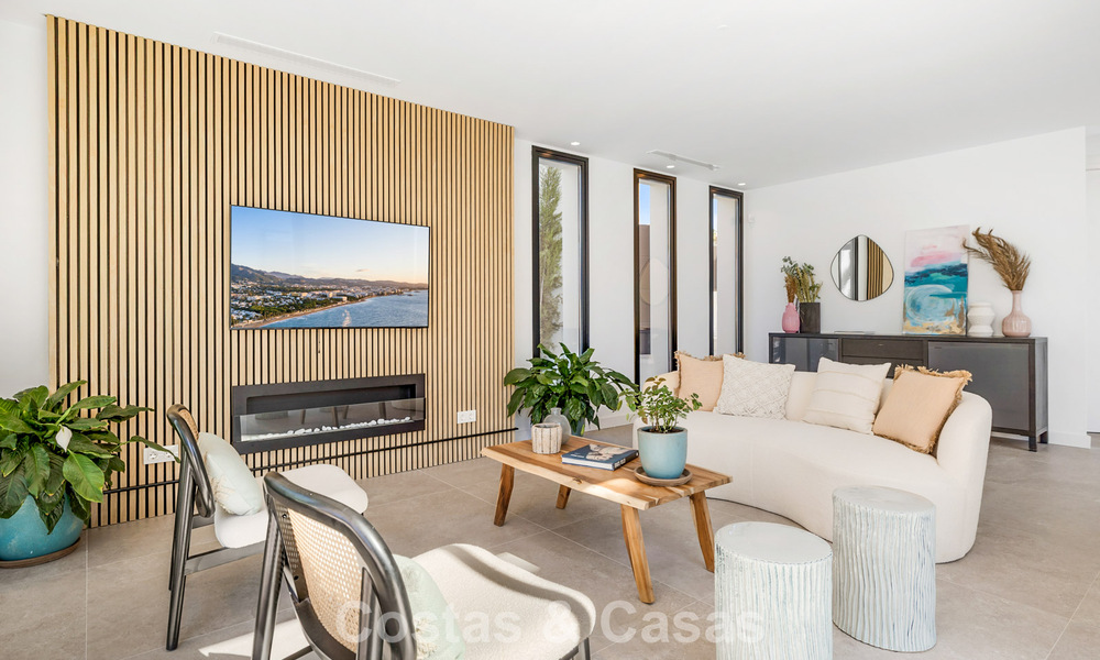 Villa à l'architecture contemporaine, prête à emménager, à vendre à quelques pas de la plage, à l'est du centre de Marbella 787166