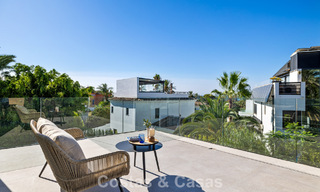 Villa à l'architecture contemporaine, prête à emménager, à vendre à quelques pas de la plage, à l'est du centre de Marbella 787190 