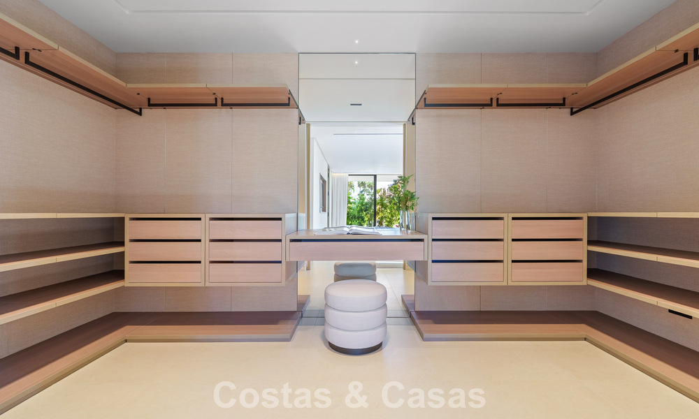 Villa de luxe de pointe à vendre dans un quartier résidentiel calme sur le Golden Mile de Marbella 787229