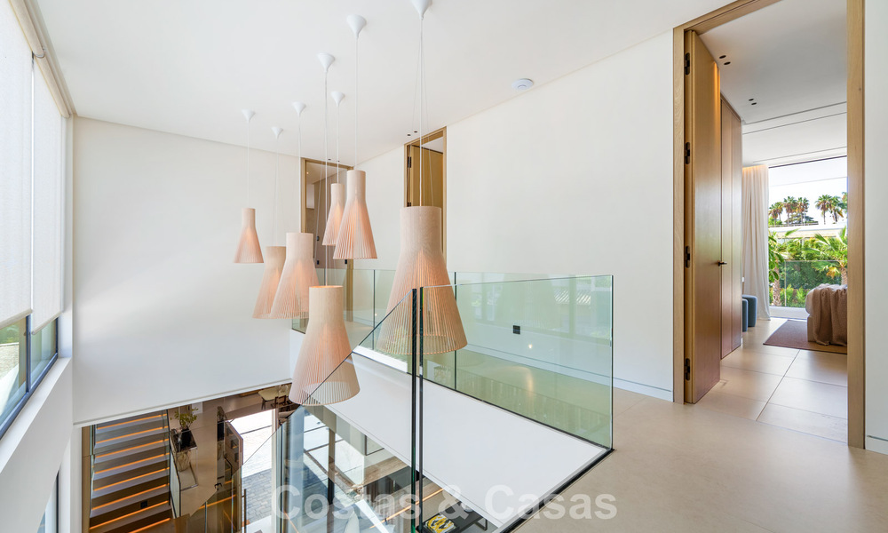 Villa de luxe de pointe à vendre dans un quartier résidentiel calme sur le Golden Mile de Marbella 787231