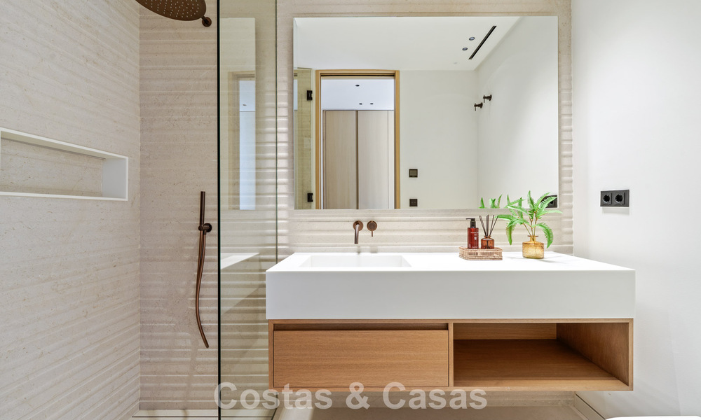 Villa de luxe de pointe à vendre dans un quartier résidentiel calme sur le Golden Mile de Marbella 787233