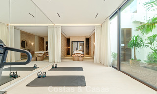 Villa de luxe de pointe à vendre dans un quartier résidentiel calme sur le Golden Mile de Marbella 787246 