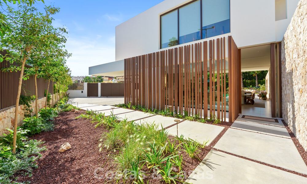 Villa de luxe de pointe à vendre dans un quartier résidentiel calme sur le Golden Mile de Marbella 787255