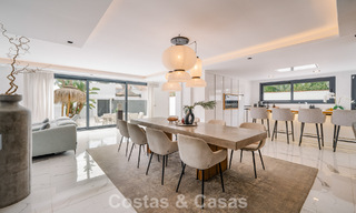 Villa modernisée à vendre à quelques pas des commodités et de Puerto Banús, Marbella 787377 