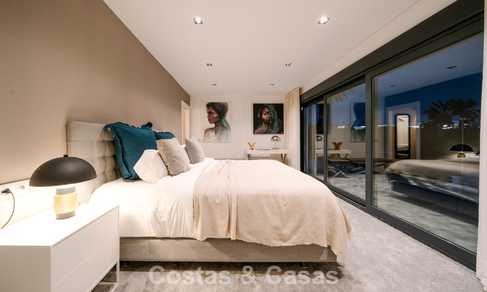 Villa modernisée à vendre à quelques pas des commodités et de Puerto Banús, Marbella 787380