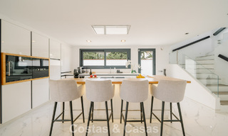 Villa modernisée à vendre à quelques pas des commodités et de Puerto Banús, Marbella 787388 