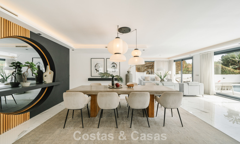 Villa modernisée à vendre à quelques pas des commodités et de Puerto Banús, Marbella 787389