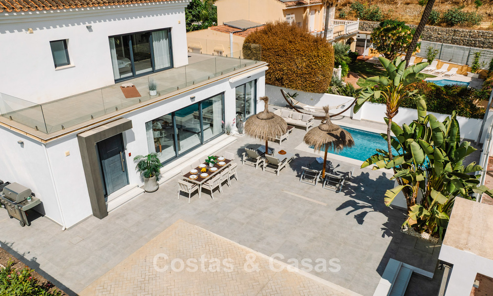 Villa modernisée à vendre à quelques pas des commodités et de Puerto Banús, Marbella 787390