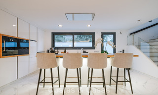 Villa modernisée à vendre à quelques pas des commodités et de Puerto Banús, Marbella 787391 