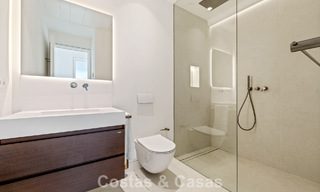 Villa sophistiquée avec vue panoramique à vendre dans une résidence sécurisée à La Quinta, Marbella - Benahavis 787305 