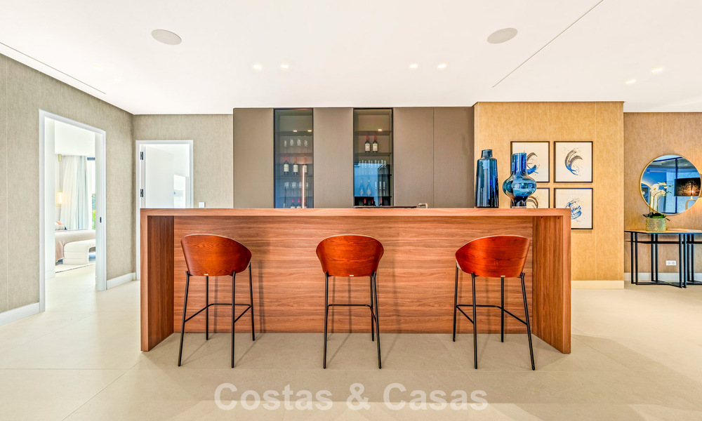 Villa sophistiquée avec vue panoramique à vendre dans une résidence sécurisée à La Quinta, Marbella - Benahavis 787312