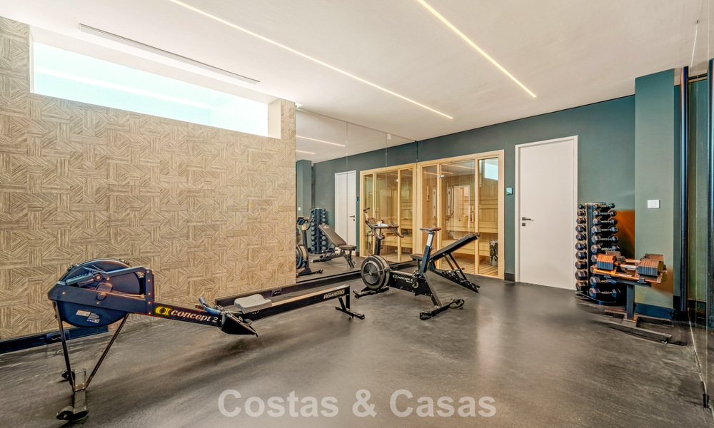 Villa sophistiquée avec vue panoramique à vendre dans une résidence sécurisée à La Quinta, Marbella - Benahavis 787314