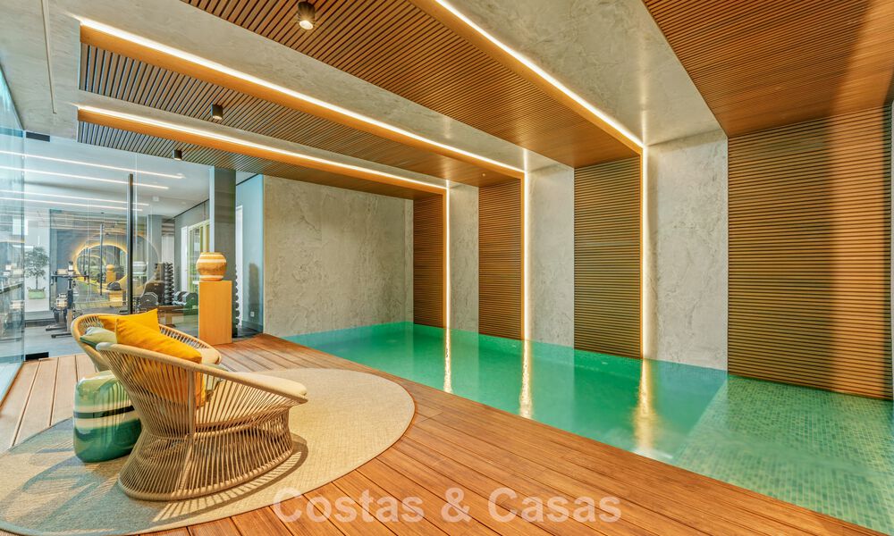 Villa sophistiquée avec vue panoramique à vendre dans une résidence sécurisée à La Quinta, Marbella - Benahavis 787317