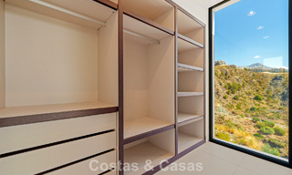 Villa sophistiquée avec vue panoramique à vendre dans une résidence sécurisée à La Quinta, Marbella - Benahavis 787319 